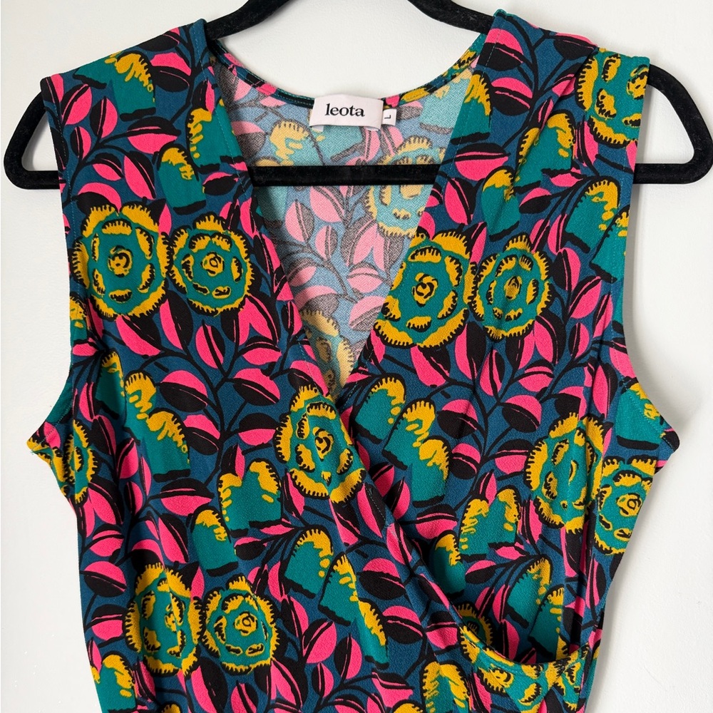 Leota Floral Wrap Dress Teal Pink Abstract Print Sleeveless Jersey Dress